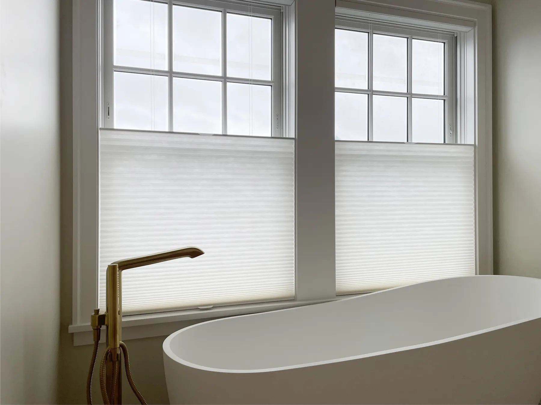 Honeycomb Shades for a Primary Bath in Laurelhurst, Seattle