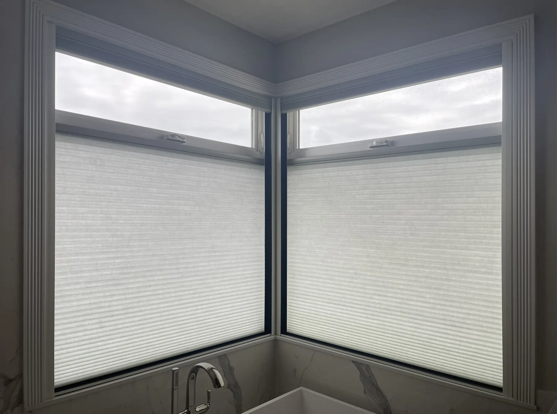 Motorized Light Filtering Honeycomb Shades for Bathroom in Magnolia, Seattle