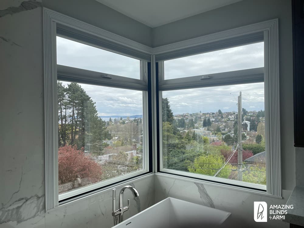 Perfect Dual Honeycomb with Automation for a Master Bath on 29th Ave W in Magnolia, Seattle, WA 3